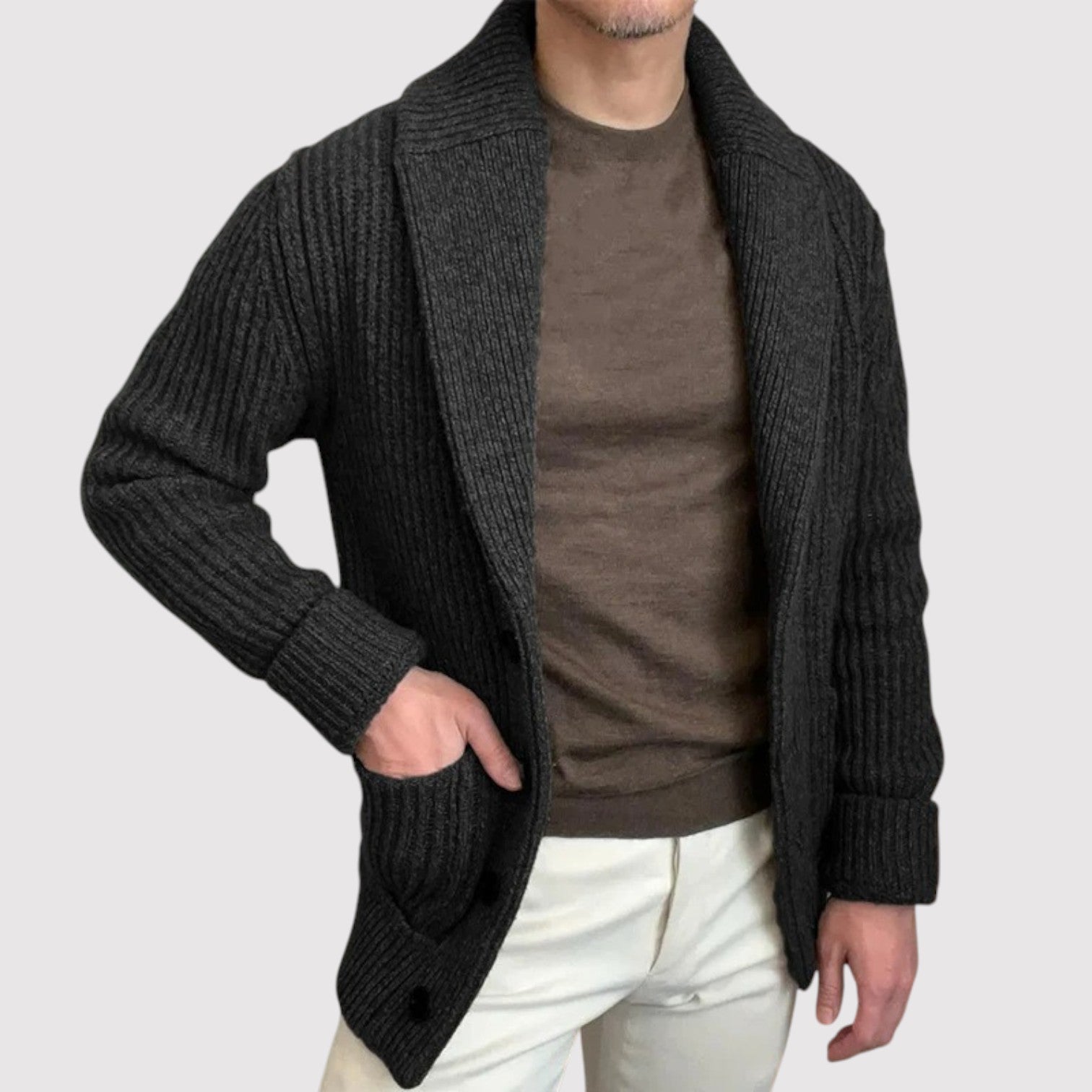 高橋 | 着心地の良い暖かいニットセーター